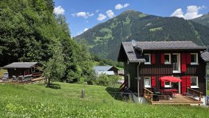 Das Hüttle im Sommer